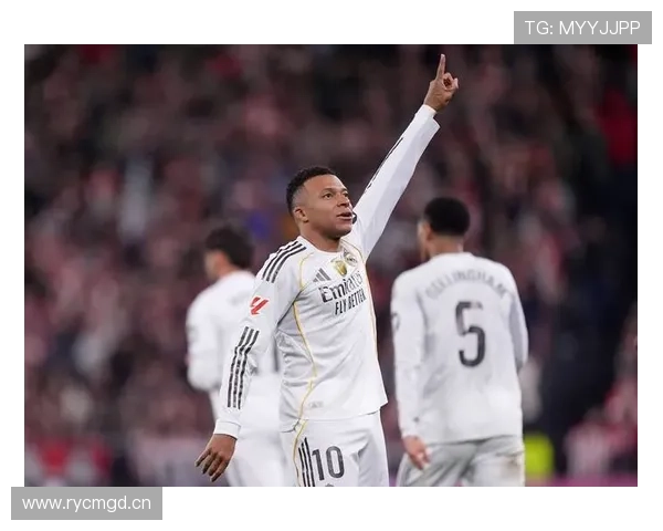 姆巴佩vs罗纳尔多:终结方式与比赛影响力的时代差异分析 姆巴佩vs罗纳尔多:终结方式与比赛影响力的时代差异分析